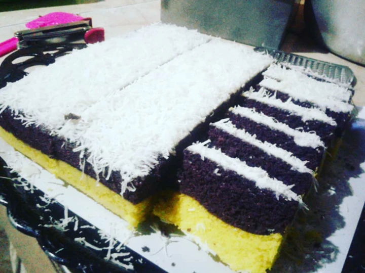 Langkah Gampang Membuat Resep Bolu singkong lapis bolu ubi ungu yang Lezat Sekali Anti Ribet, Uenak Banget