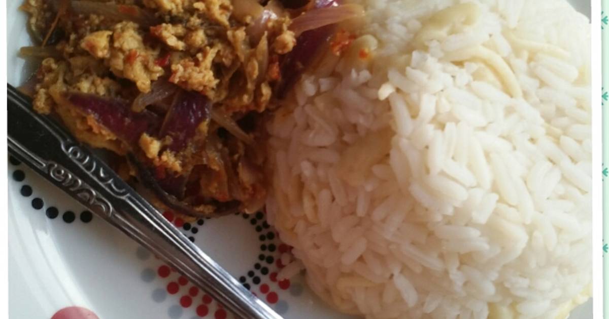 White rice with egg souce Recipe by zuby's kitchen Cookpad