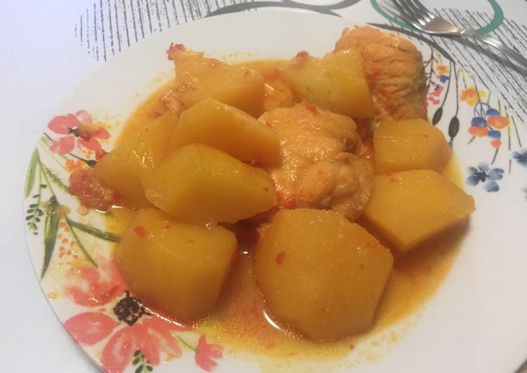 Rape guisado con patatas 🥔 🐠