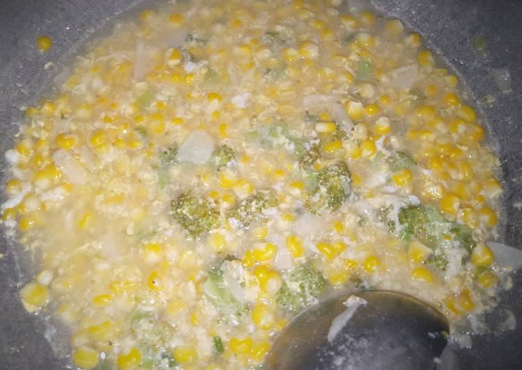 Bagaimana Menyiapkan Sup Brokoli Jagung. Simple tapi enak segar, Bikin Ngiler