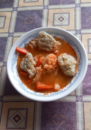 1991. Karfiolleves grízgaluskával ! recept fotója