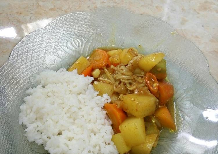 Resep: Makan di DimeJapanese curry anti ribet