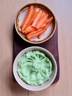 Una foto de Dip de palta y ricotta 🥑