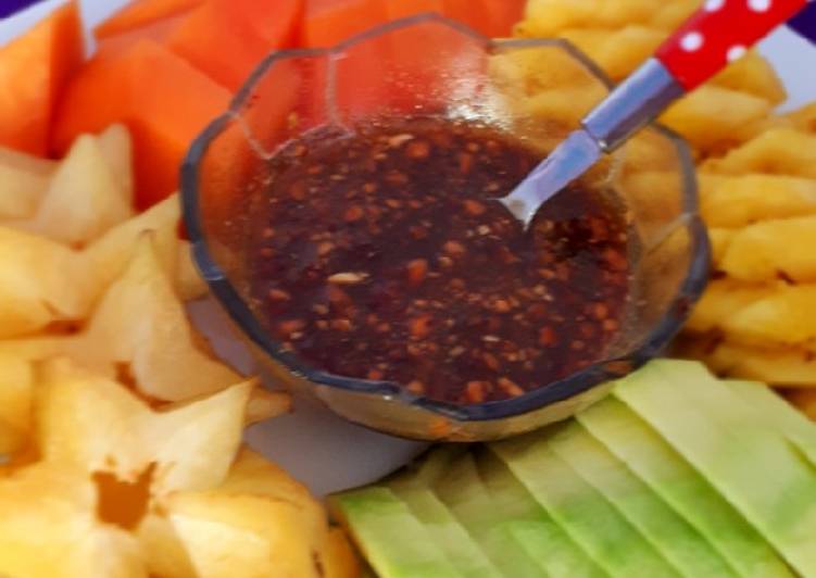 Rujak manis bumbu spesial
