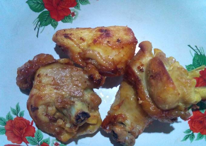 Ayam goreng empuk sederhana