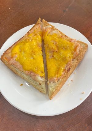 Hình của món Sandwich nhân tôm.