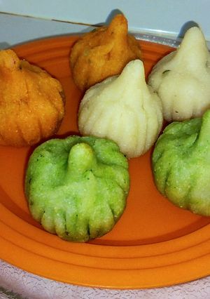 A picture of Tri colour suji Modak.