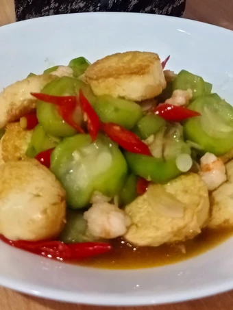Cara Gampang Membikin Resep Tumis Oyong cah tahu dan udang yang Bisa Manjain Lidah Anti Ribet, Menggugah Selera