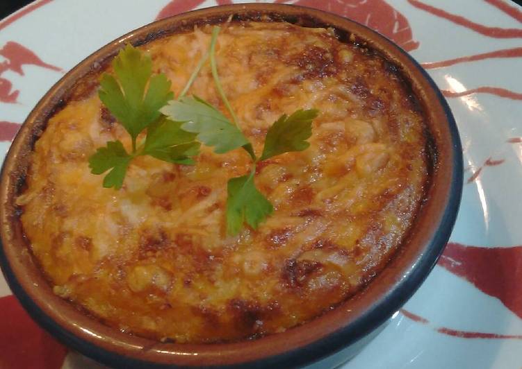Pastel de carne con sobrasada y parmentier gratinada