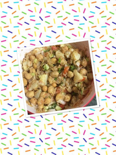 काबुली चना चाट (Kabuli chana chaat recipe in hindi) रेसिपी मुख्य फोटो