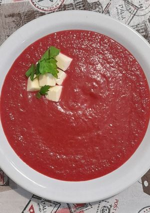 Una foto de Sopa de remolacha