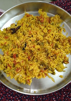 A picture of Tomato Biryani.