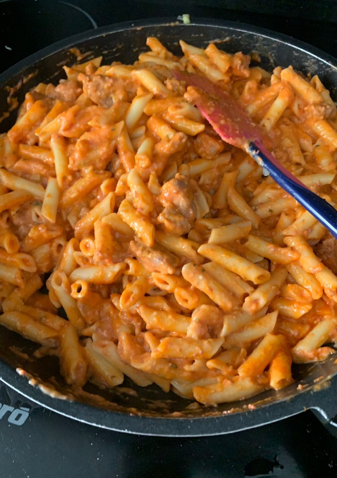 Una foto de Macarrones boloñesa diferentes
