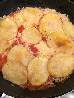 Una foto de Arroz con papas