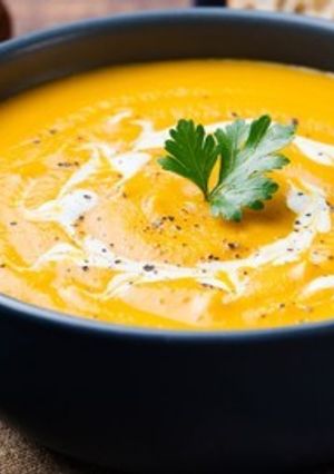 Una foto de Crema de zapallo o (Auyama) ecuatoriana