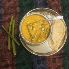 A picture of Drumstick besan curry.