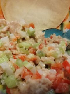 Una foto de Ensalada de atún con apio