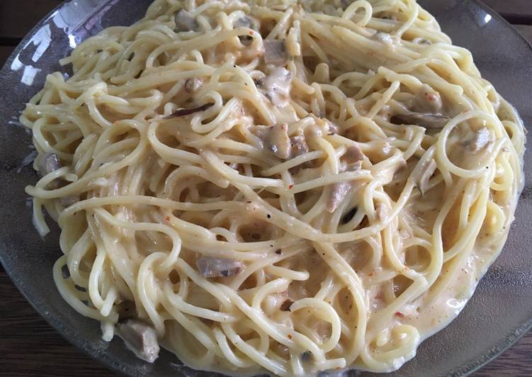 Langkah Mudah untuk Membuat Spaghetti Creamy Tuna, Sempurna