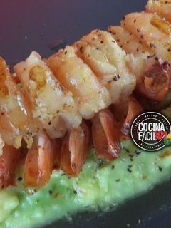 Una foto de Healthy Avocado Shrimps