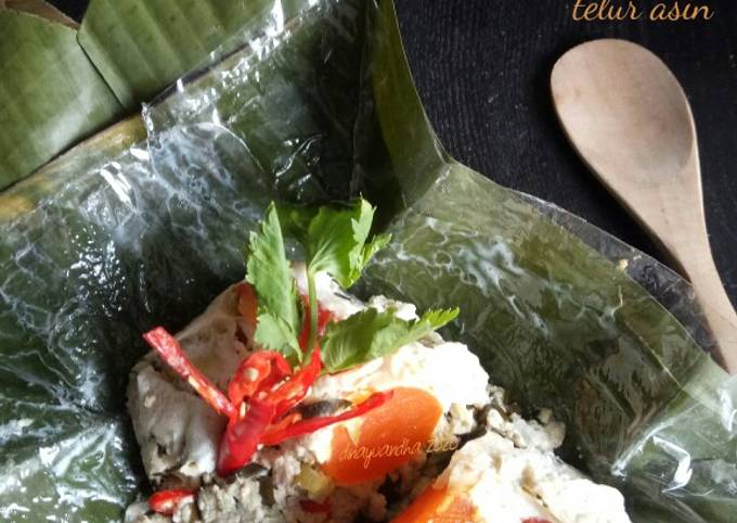 Anti Ribet, Buat Pepes Tahu Telur Asin Menu Enak Dan Mudah Dibuat