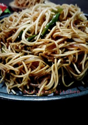 A picture of Veg chowmein.