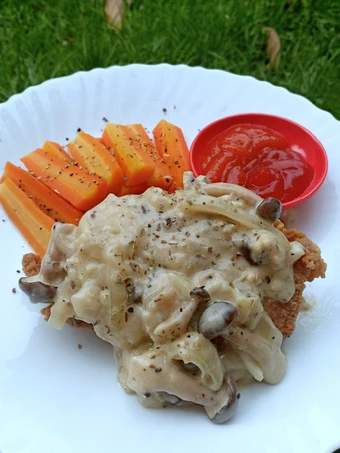 Langkah Mudah untuk Membuat Resep Crispy chicken steak with mushroom sauce yang Lezat Anti Ribet, Mantap Sekali