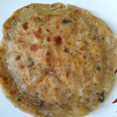 A picture of Paneer parathas.