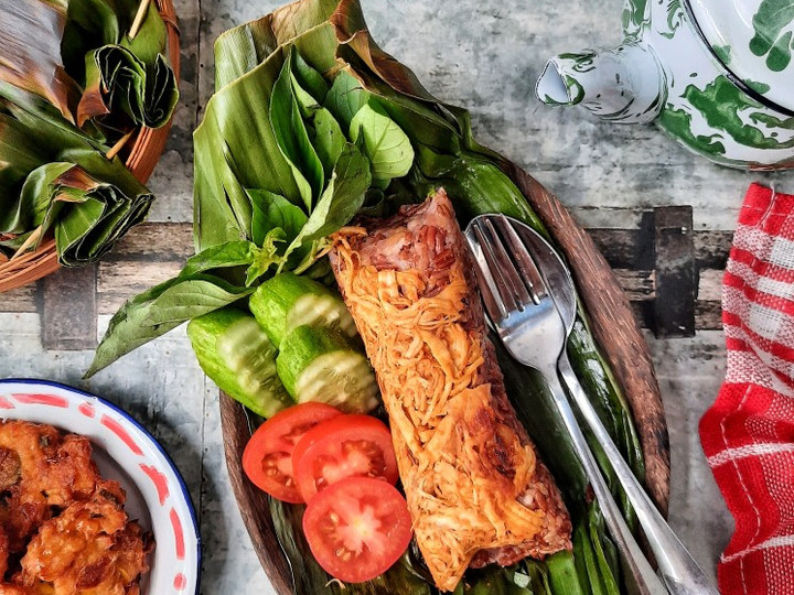 Cara Gampang Menyiapkan Nasi Bakar Ayam Suwir Pedas Menu Enak Dan Mudah Dibuat