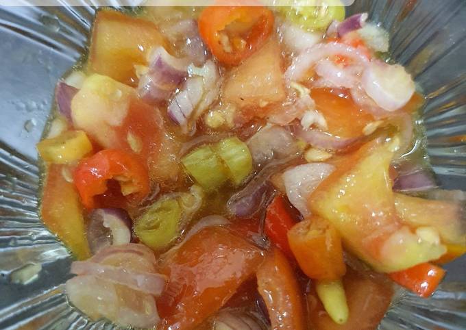 Yuk intip, Cara gampang buat Sambal Dabu-dabu (porsi 1 org) dijamin istimewa