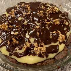 Una foto de Tarta muy fácil de chocolate y crema pastelera