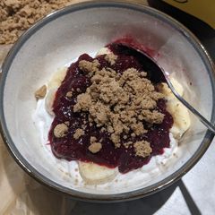 A picture of Easy plum compote.