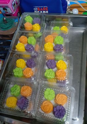รูปของ ขนมสัมปันนี