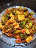 புரோக்கோலி பனீர் கறி(broccoli paneer curry recipe in tamil)