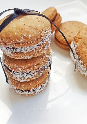 Una foto de Alfajores Saludables