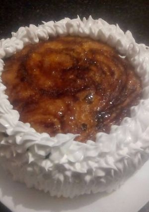 Foto principal de Tarta de crema de whisky yema tostada y merengue 