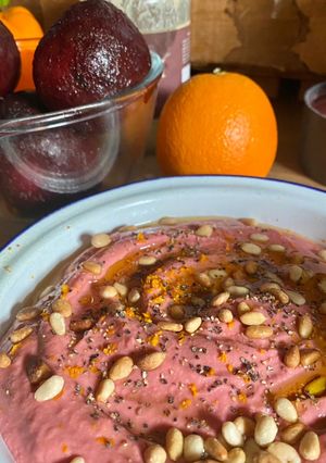 A picture of Beetroot Humous.