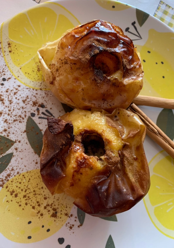Una foto de Manzanas asadas en freidora de aire