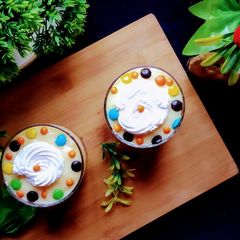 A picture of Mango Custard Shots.