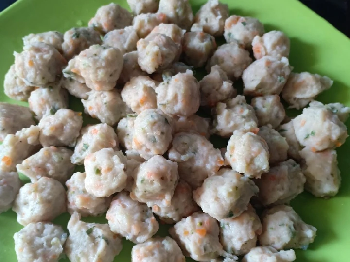 Cara Mudah Membikin Resep Pentol ikan tenggiri mix sayur yang Bikin Ngiler Anti Ribet, Bisa Manjain Lidah