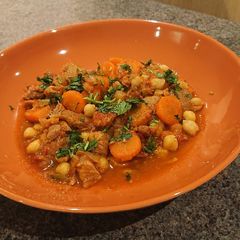 A picture of Diced Turkey with Chorizo and Chickpeas.