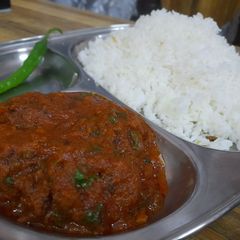 A picture of Bottlegurd kofta curry.