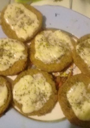Una foto de Milanesa de Berenjenas Fritas :simples con queso y Torrejitas!!