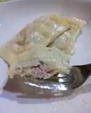Ravioles de ricota, nuez y jamón