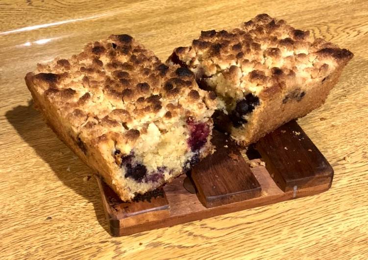 Queque de Berries y Migas Carolyn 💞