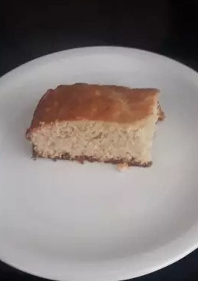 Una foto de Torta de manzana húmeda 20 cucharadas