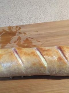 Una foto de Hojaldre de jamón y queso sin gluten