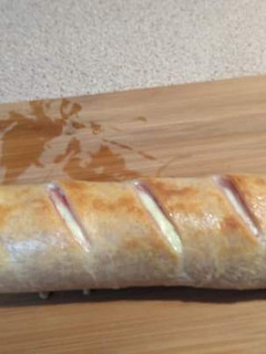 Una foto de Hojaldre de jamón y queso sin gluten