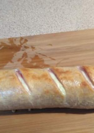 Una foto de Hojaldre de jamón y queso sin gluten
