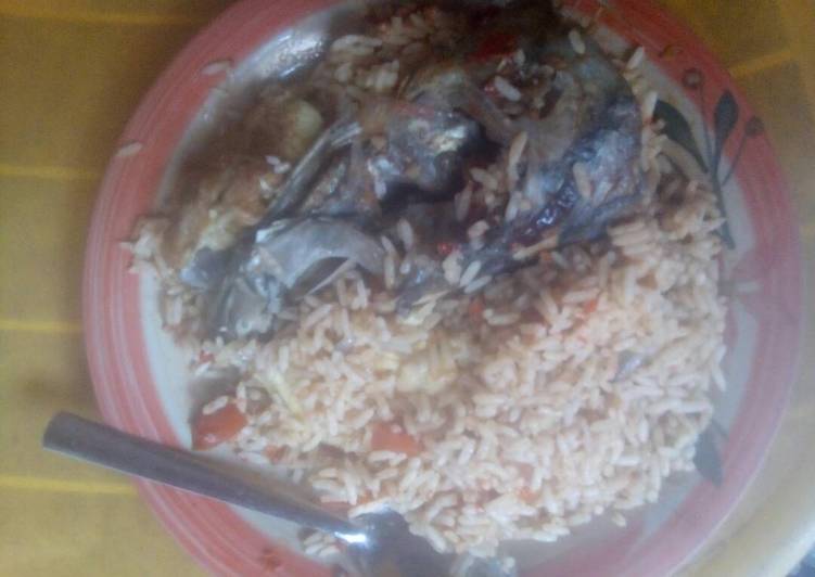Recipe of Great Native rice with  smoked fish Cooking Basics for Newbies