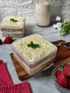 Foto resep Tres Leches Dessert Box (Milkbath Cake)